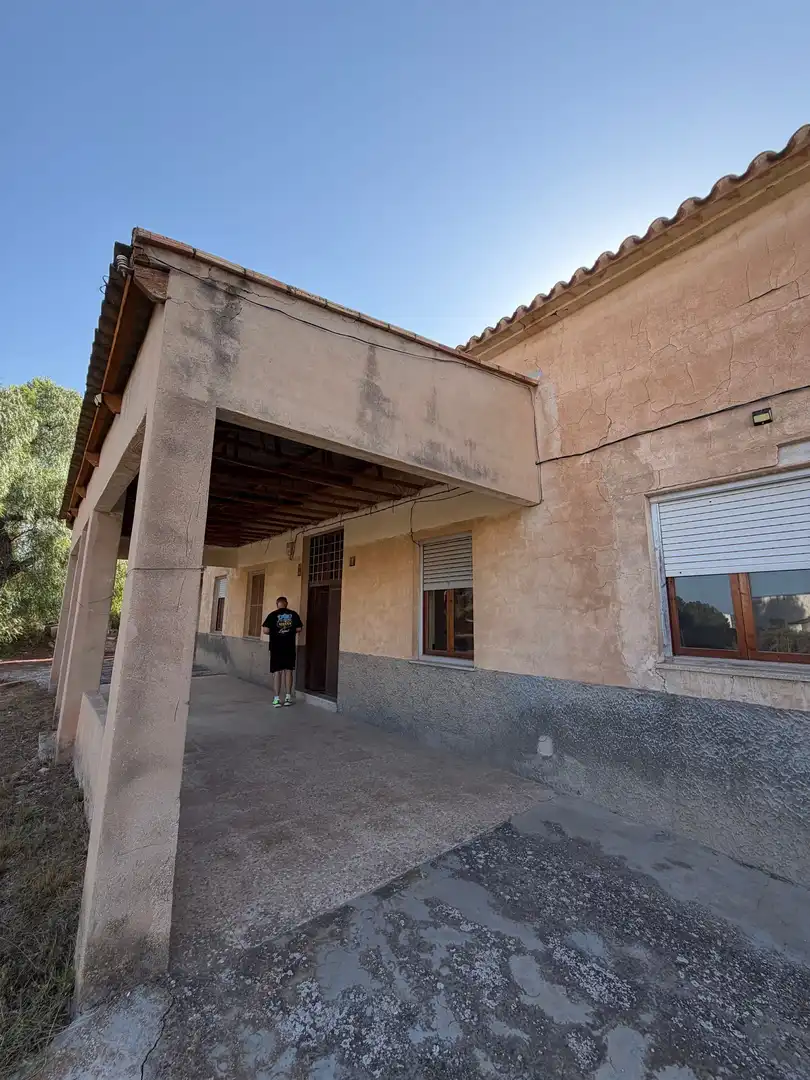 Vista exterior de Casa o xalet en venda en Monóvar  / Monòver amb Jardí privat i Moblat