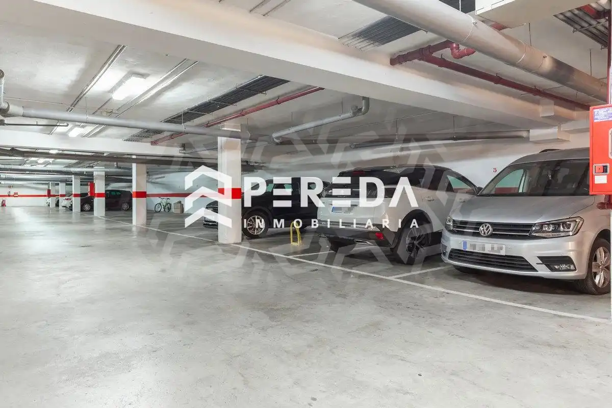 Parking de Apartamento en venta en Roquetas de Mar ciudad