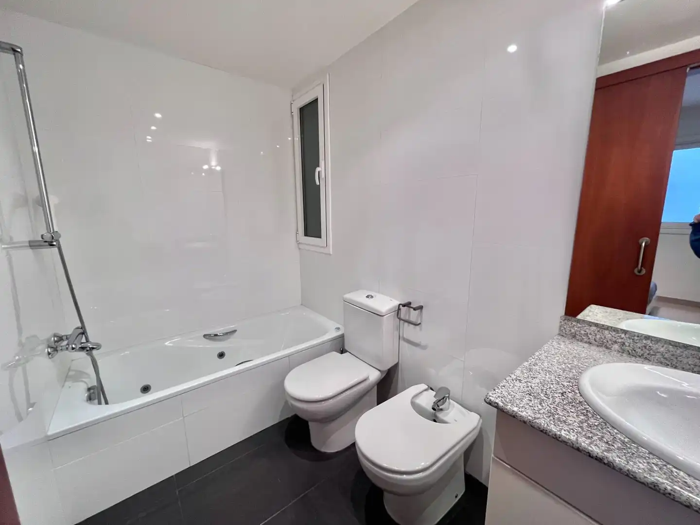 Flat for rent in Centre - Passeig i Rodalies