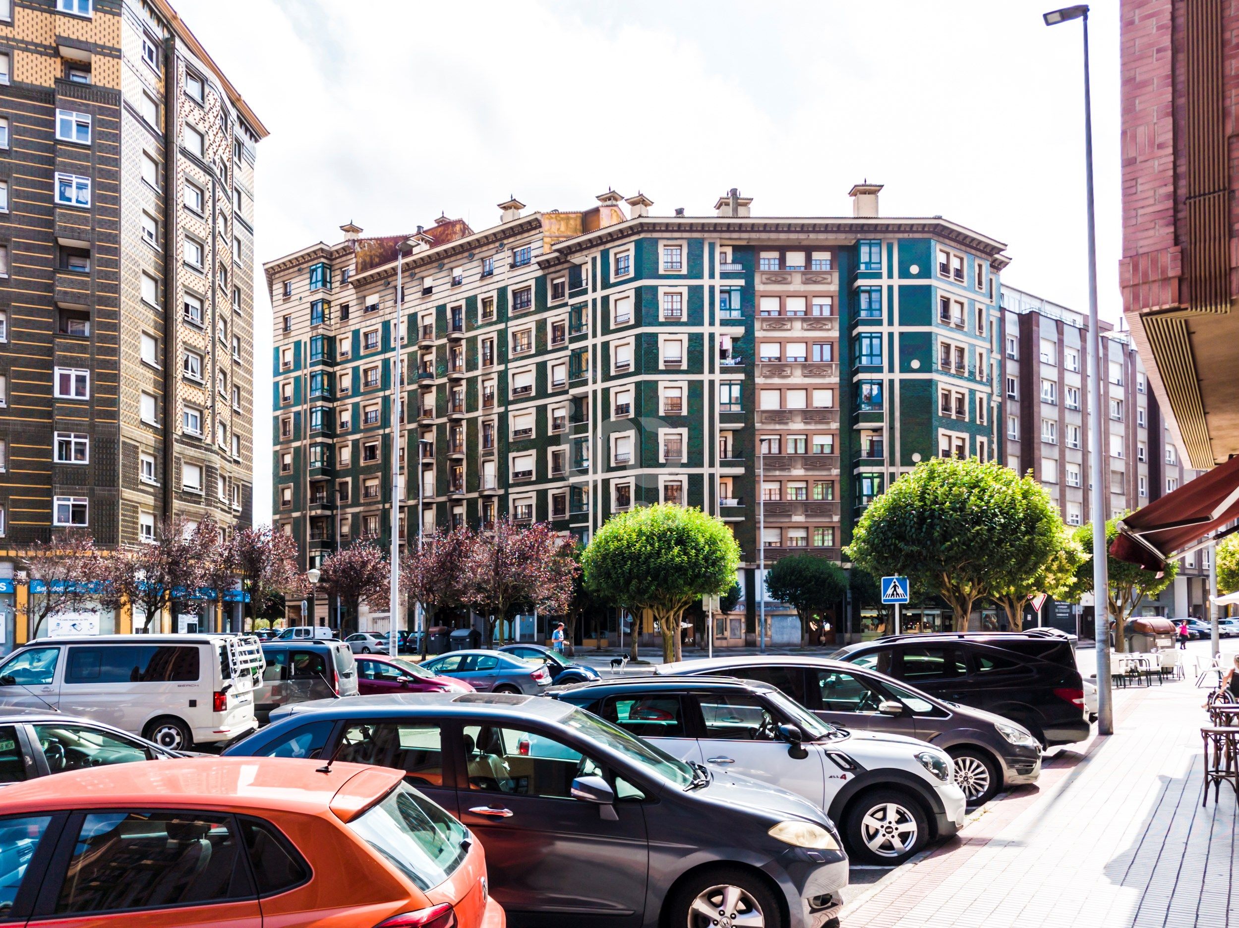 Vista exterior de Pis en venda en Avilés amb Calefacció