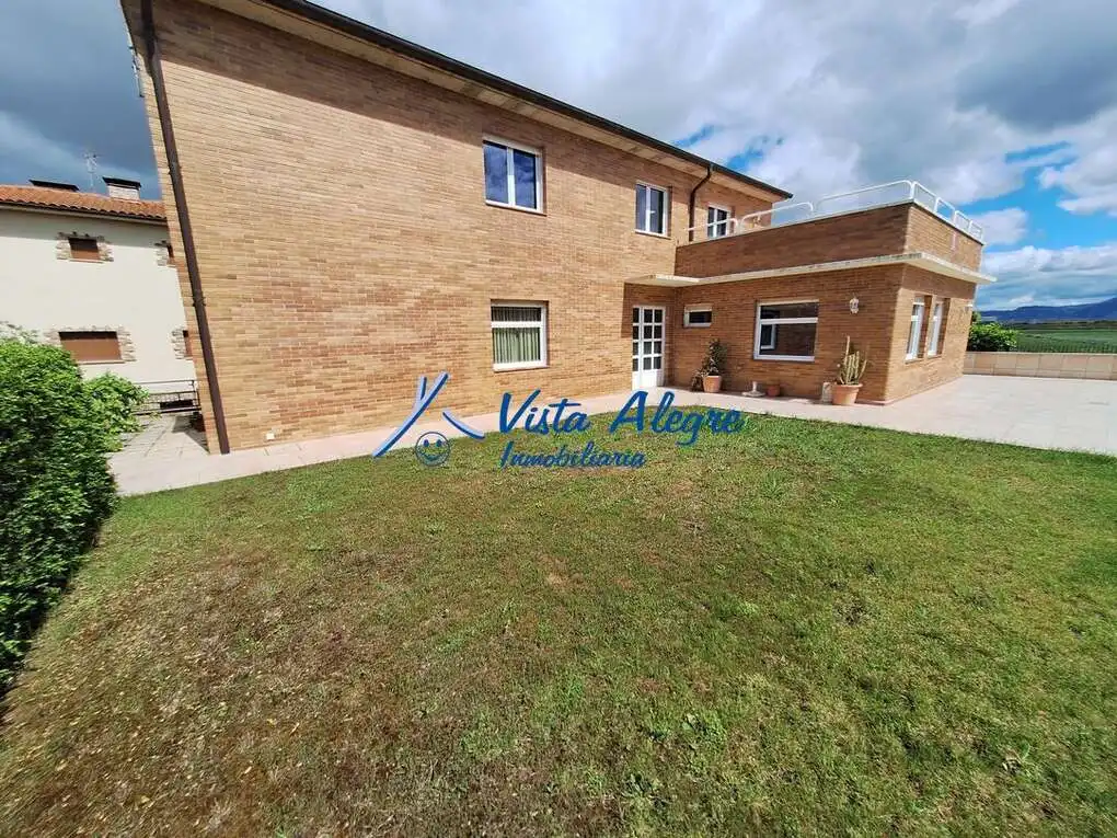 Vista exterior de Casa o chalet en venta en Casalarreina con Calefacción, Jardín privado y Terraza