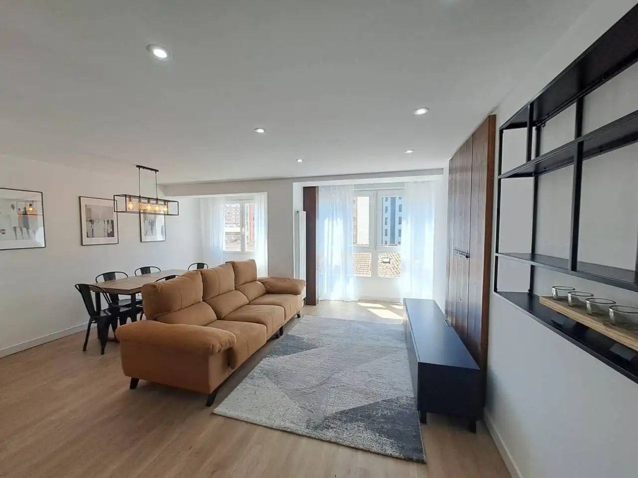 Sala de estar de Piso en venta en Burgos con Calefacción y Parquet