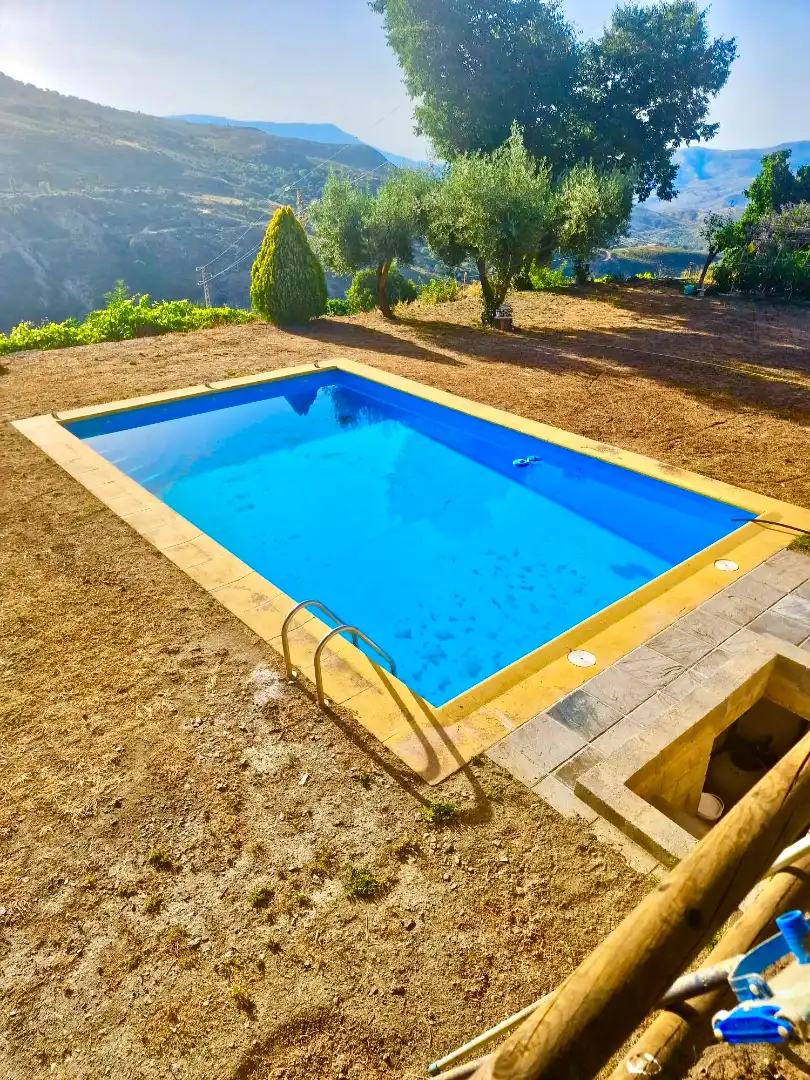 Piscina de Casa o chalet en venta en Bérchules con Calefacción, Jardín privado y Terraza