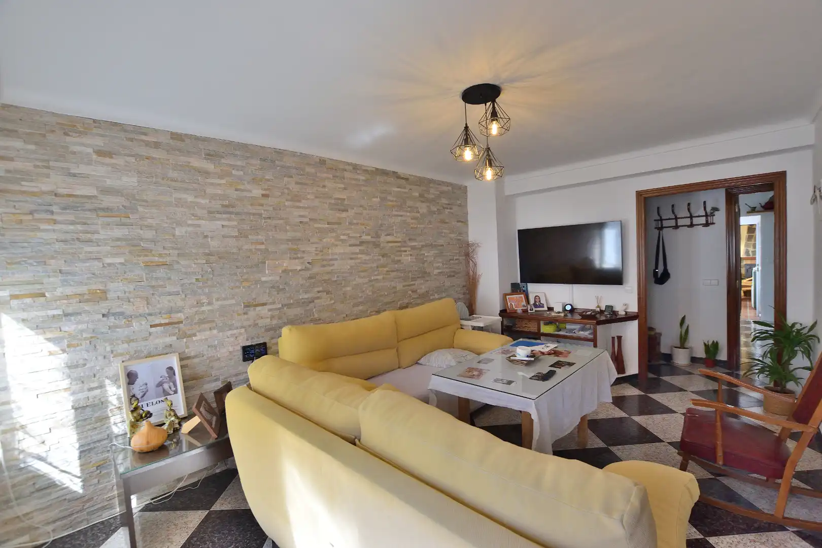 Sala de estar de Dúplex en venta en El Gastor con Terraza, Trastero y Horno
