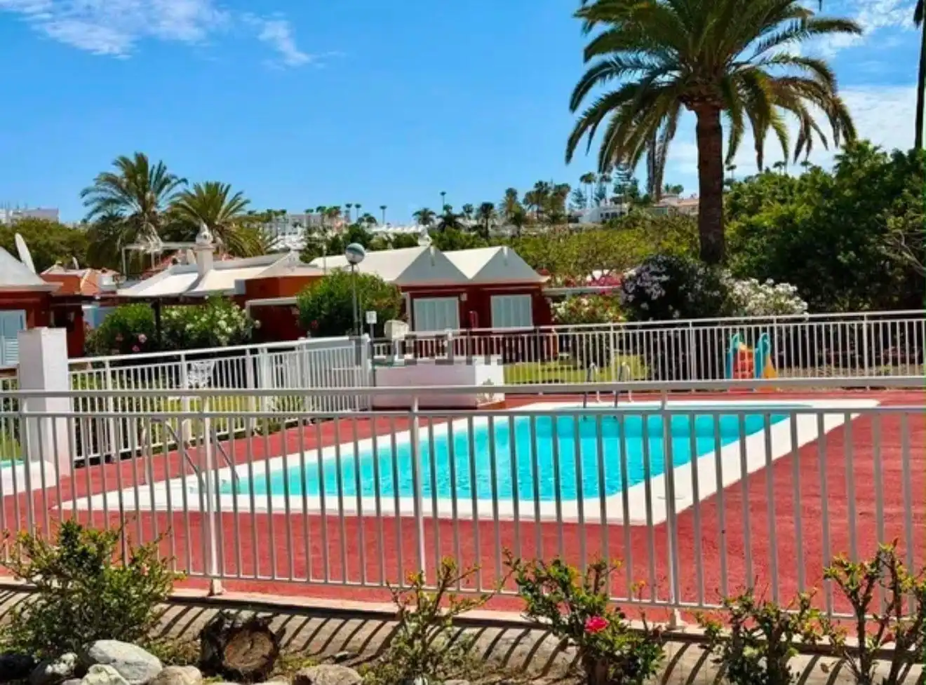 Piscina de Planta baixa de lloguer en San Bartolomé de Tirajana amb Jardí privat, Terrassa i Moblat
