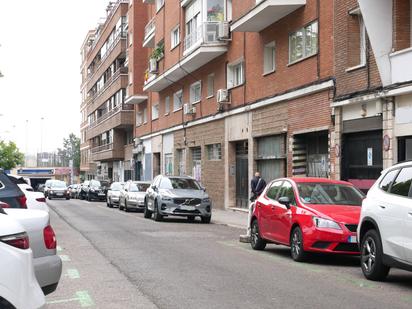 Exterior view of Industrial buildings for sale in  Madrid Capital