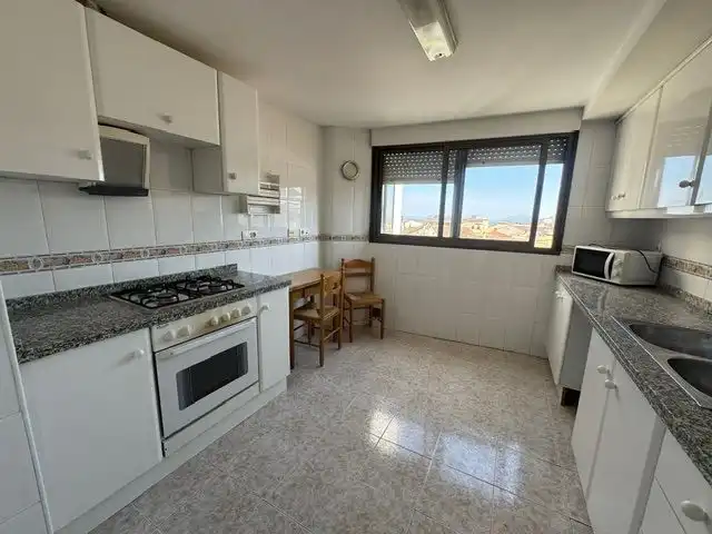 Kitchen of Flat for rent in Alcoy / Alcoi  with Storage room and Furnished