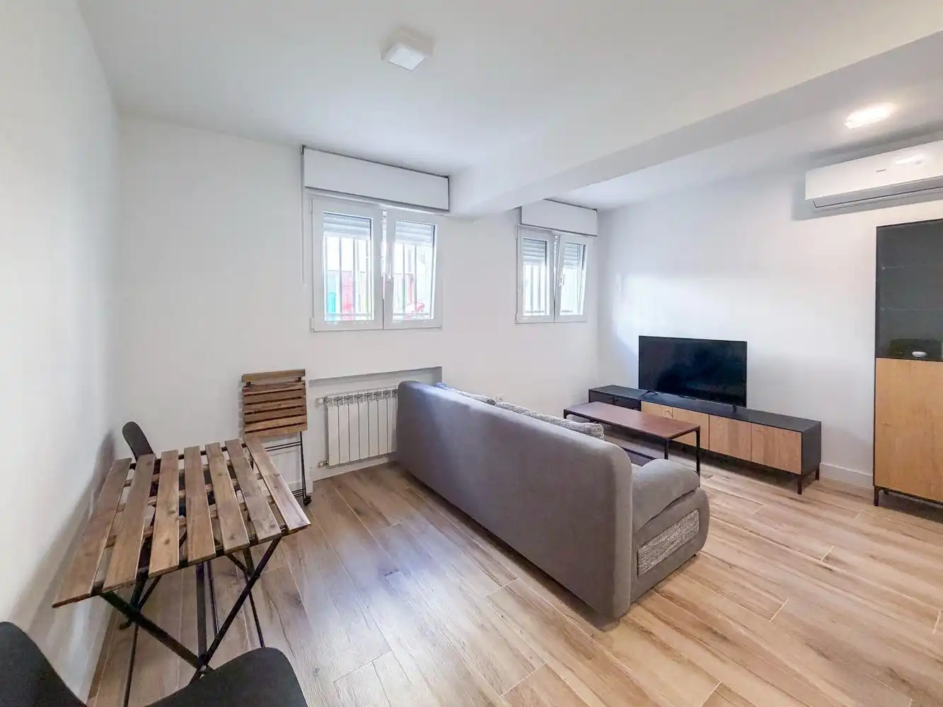 Living room of Lofts for rent in Madrid  with Air Conditioner, Heating and Furnished