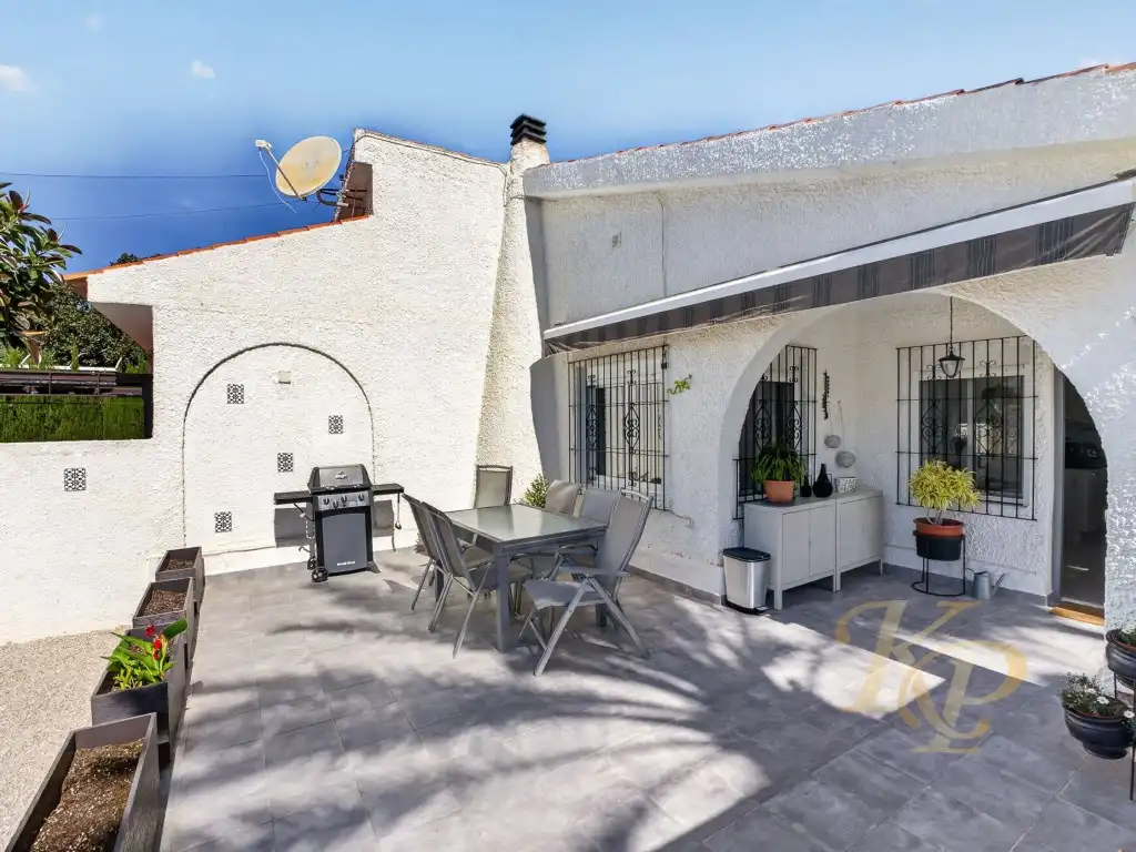 Terrassa de Casa o xalet en venda en Torrevieja amb Aire condicionat, Moblat i Forn