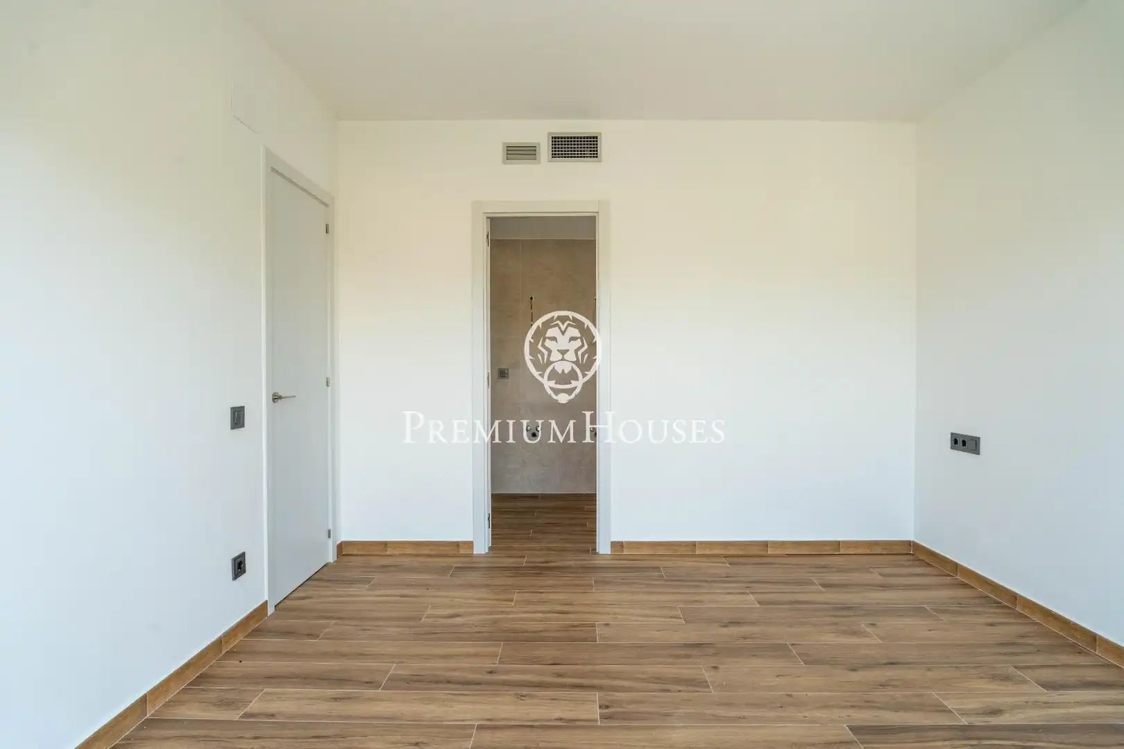 Habitación de Casa o chalet en venta en Sant Pere de Ribes con Aire acondicionado, Calefacción y Jardín privado