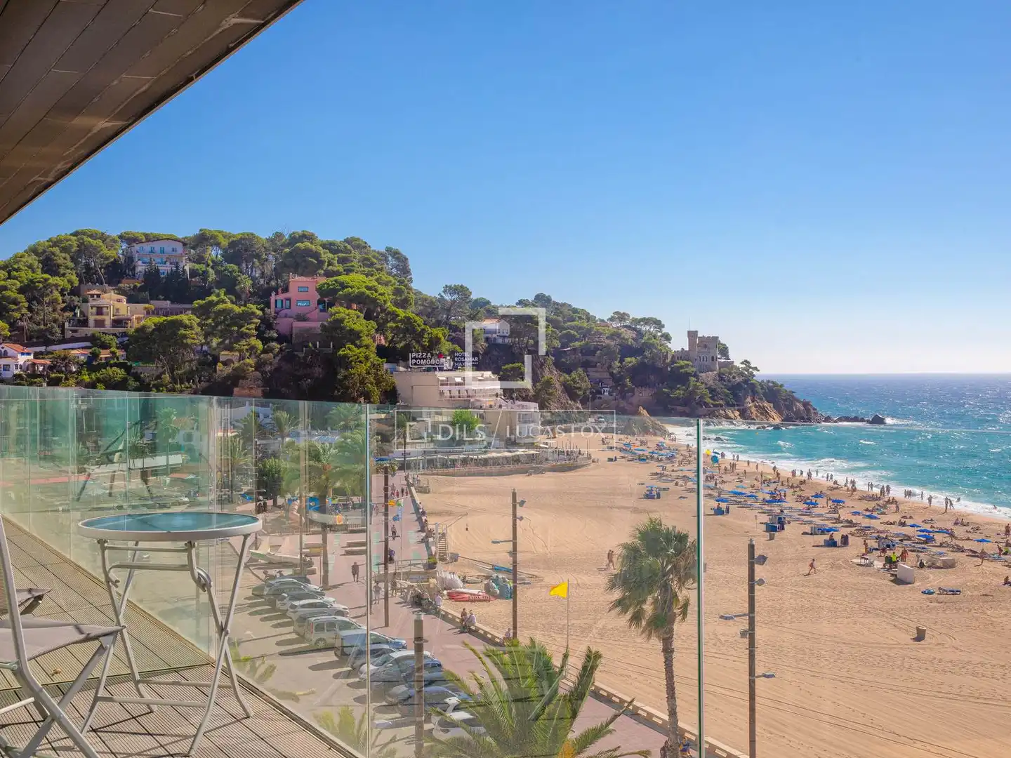 Wohnung zum Verkauf in Lloret de Mar mit Klimaanlage, Terrasse und Schwimmbad