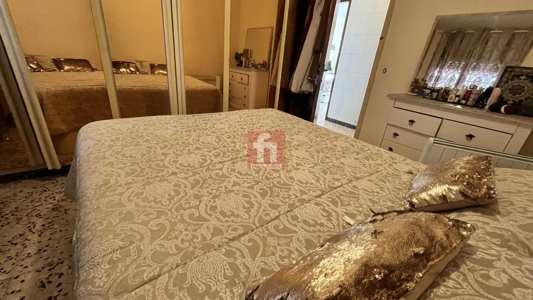 Dormitori de Casa adosada en venda en Vilafranca del Penedès amb Aire condicionat, Calefacció i Terrassa