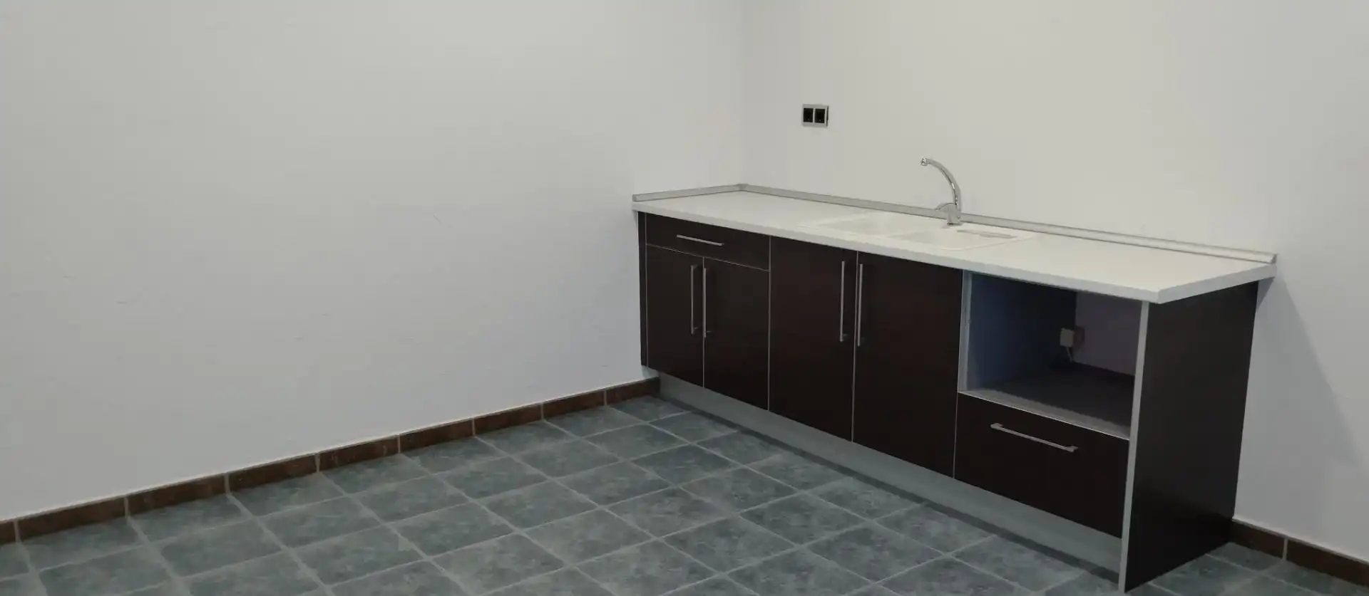 Cocina de Oficina de alquiler en Pego