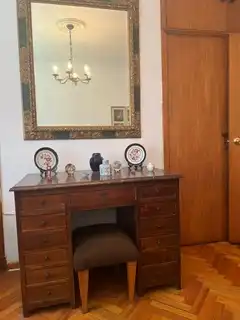 Dormitori de Casa o xalet en venda en Pontevedra Capital  amb Calefacció, Traster i Moblat