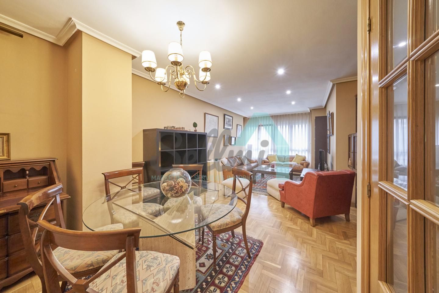 Living room of Duplex to rent in Oviedo   with Heating, Parquet flooring and Terrace