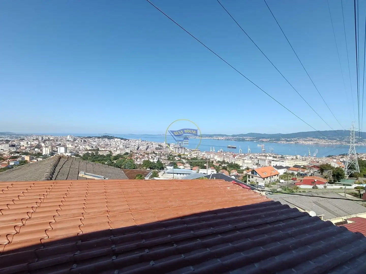 Vista exterior de Casa o chalet en venta en Vigo  con Terraza y Balcón