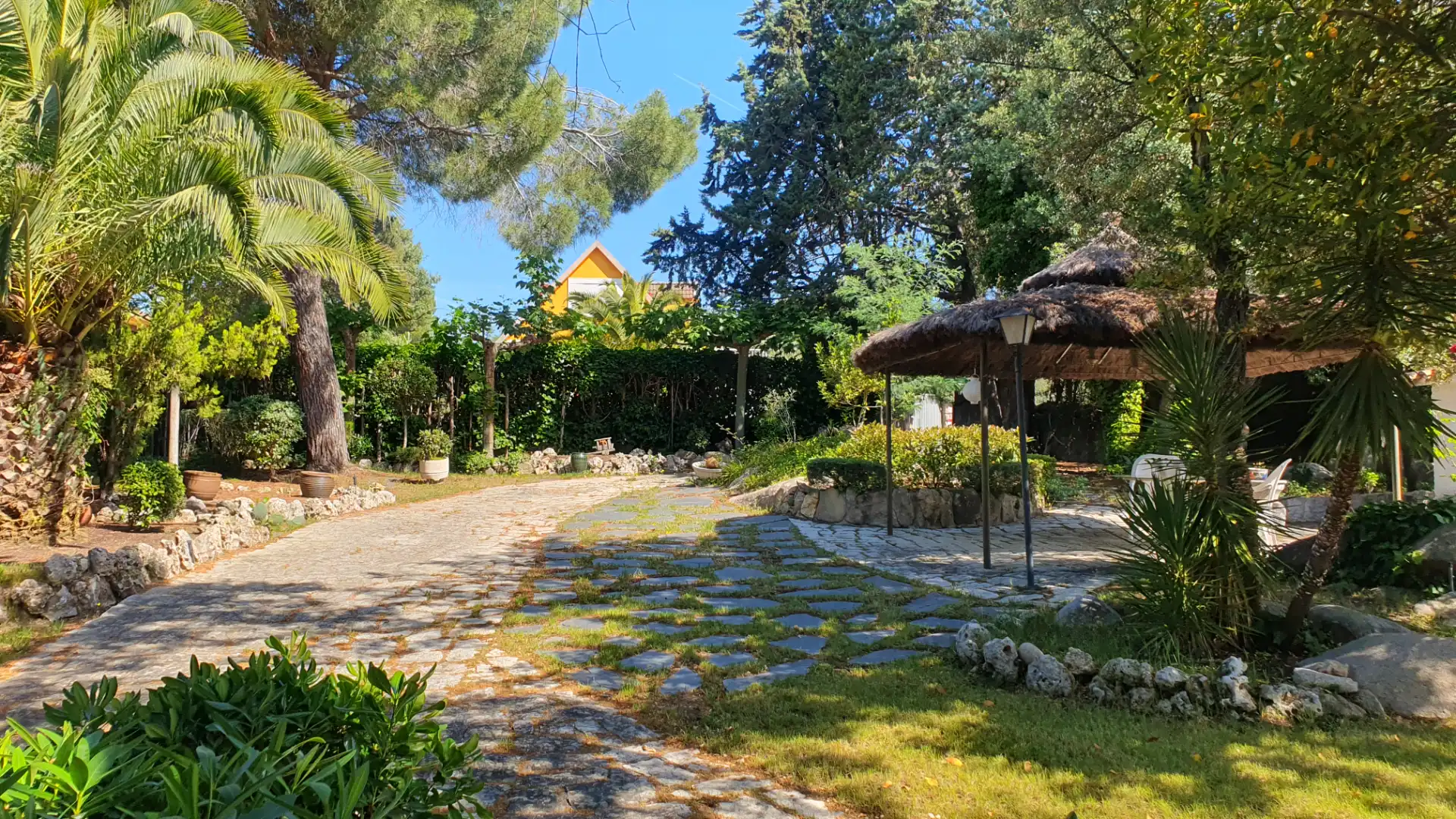 Jardí de Casa o xalet en venda en Valdemorillo amb Calefacció, Jardí privat i Terrassa