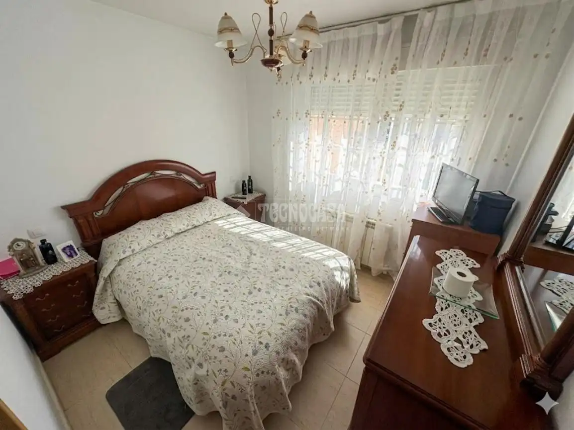 Habitación de Casa adosada en venta en Valdemoro con Jardín privado y Terraza