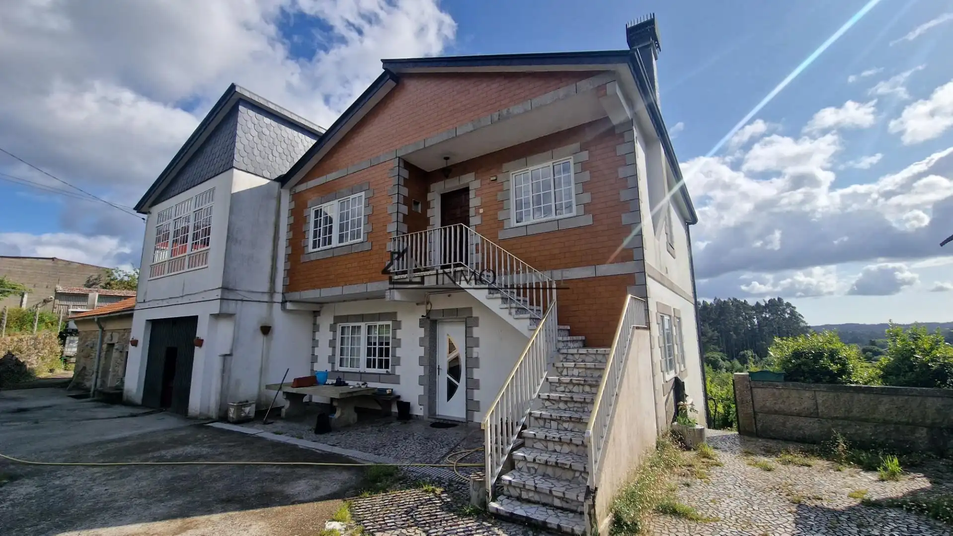 Vista exterior de Casa o xalet en venda en Moraña amb Jardí privat