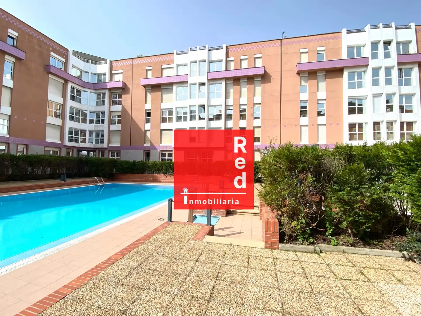 Piso en venta en Castro-Urdiales con Calefacción, Trastero y Piscina