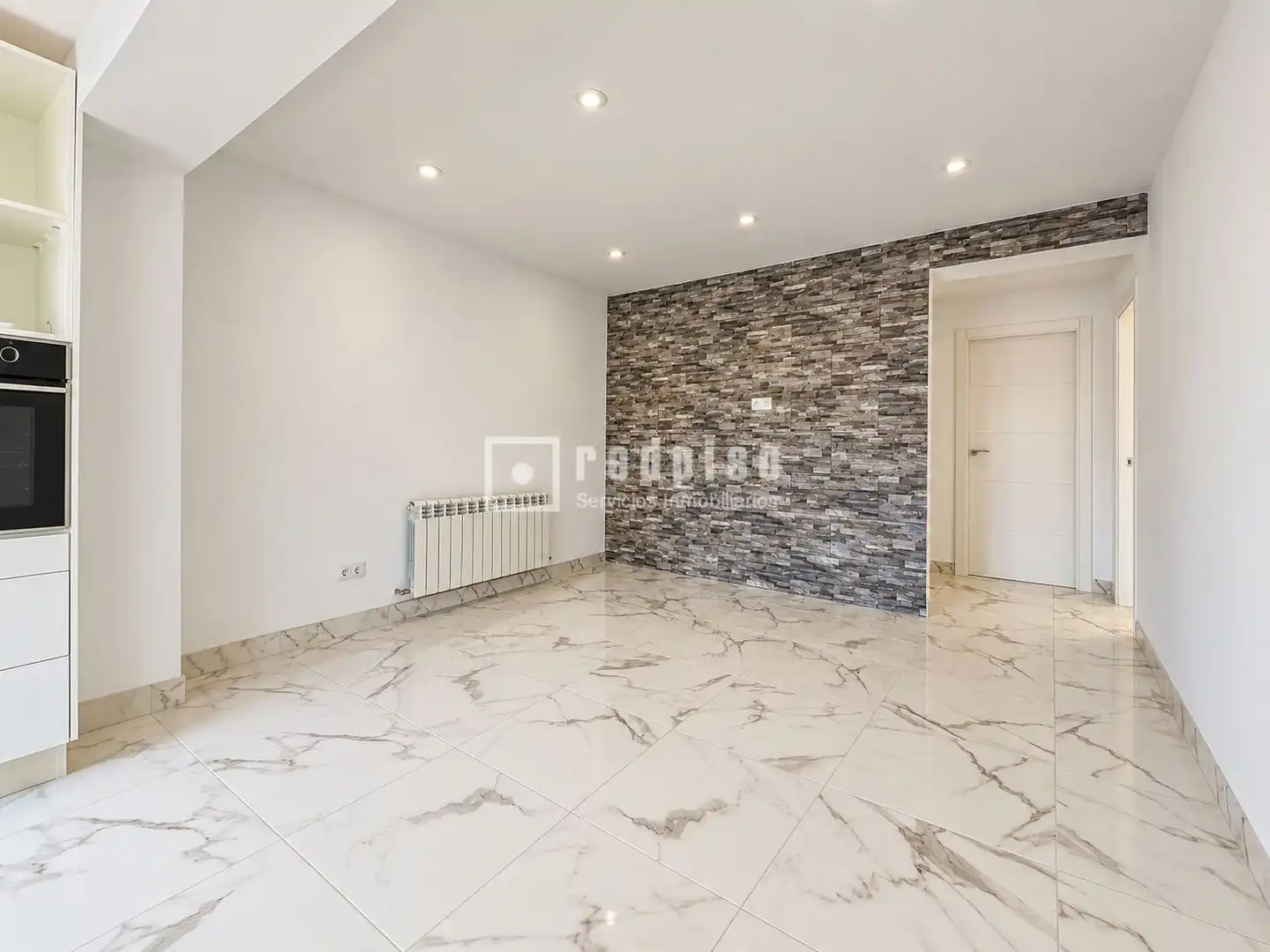 Flat for sale in Perbes