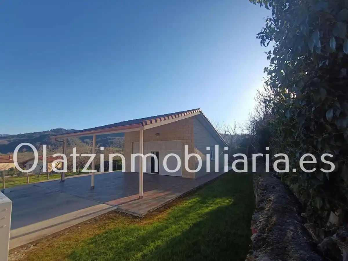 Edificio en venta en Valle de Mena