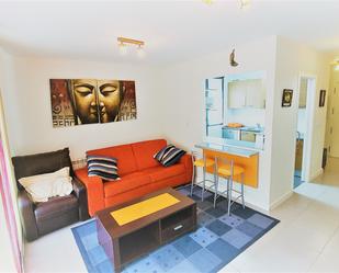Sala d'estar de Dúplex de lloguer en Piélagos amb Calefacció, Jardí privat i Parquet