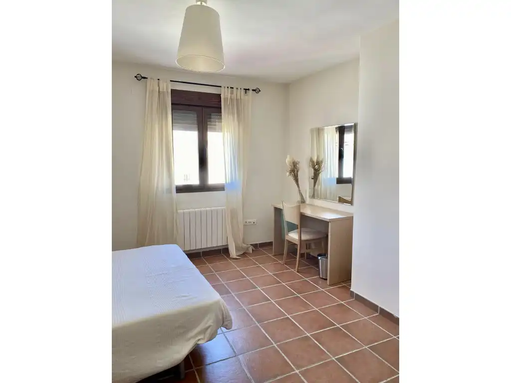 Habitación de Casa o chalet en venta en Santa Cruz del Comercio