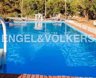 Piscina de Casa o xalet en venda en Estivella amb Terrassa, Piscina i Balcó