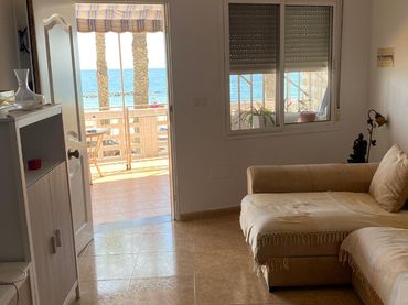 Pis amb jardí de lloguer a Paseo Marítimo 51