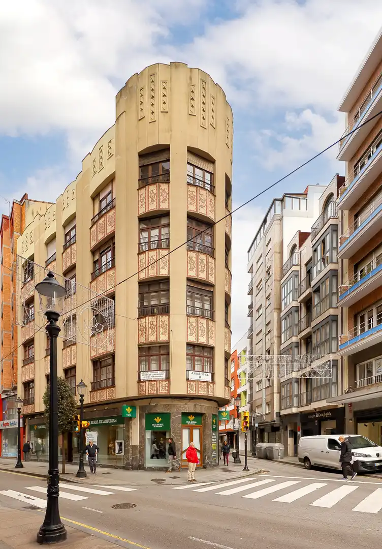 Vista exterior de Piso en venta en Gijón  con Calefacción, Parquet y Trastero