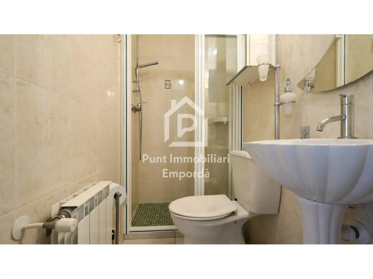 Parking of Detached homes for sale in Llançà  with Air Conditioner, Heating and Private garden