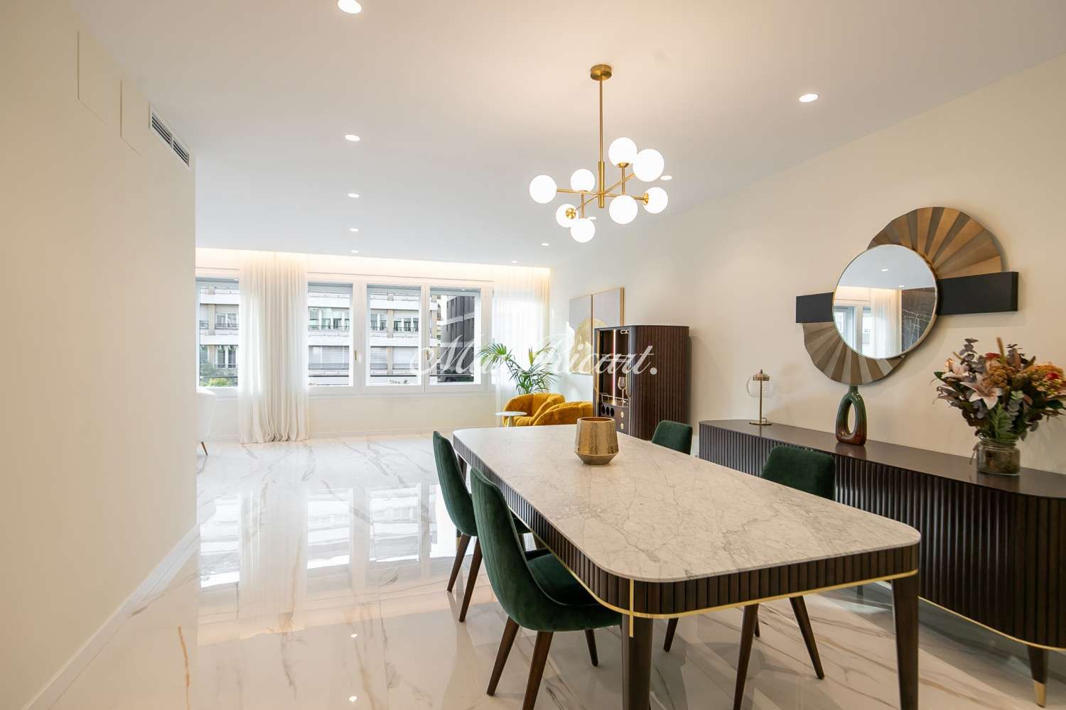 Dining room of Flat for sale in  Barcelona Capital  with Air Conditioner, Heating and Storage room