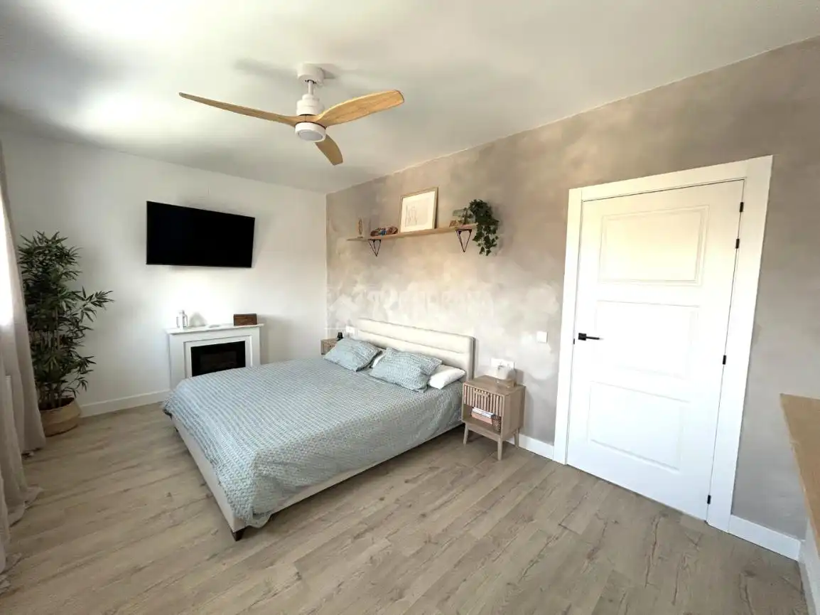 Habitación de Casa o chalet en venta en Villalbilla con Calefacción y Piscina
