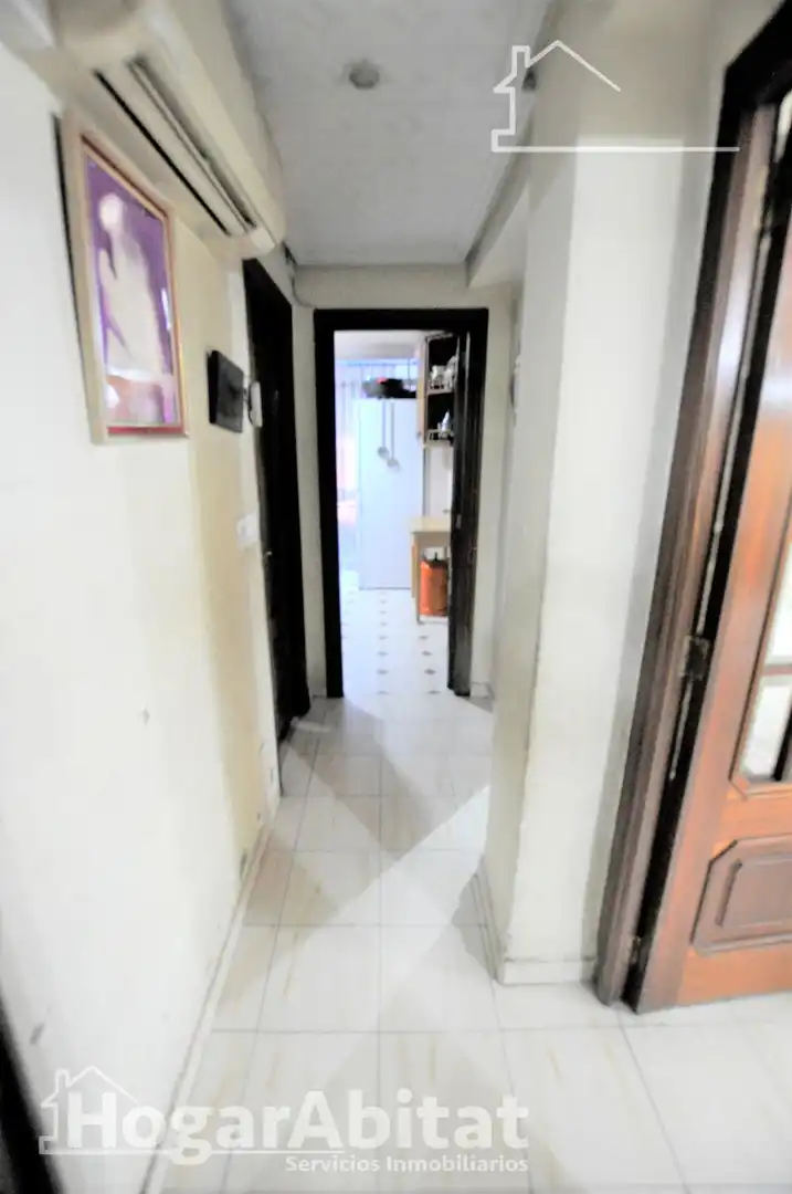 Flat for sale in Valencia  with Air Conditioner, Heating and Terrace