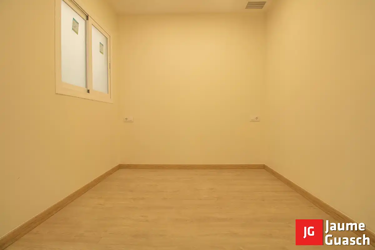 Wohnung zum Verkauf in Torredembarra mit Klimaanlage, Heizung und Parkett