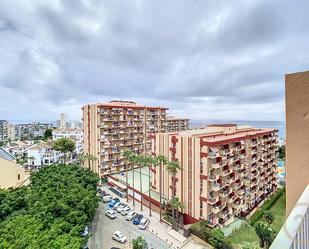 Vista exterior de Estudi de lloguer en Benalmádena amb Aire condicionat i Terrassa