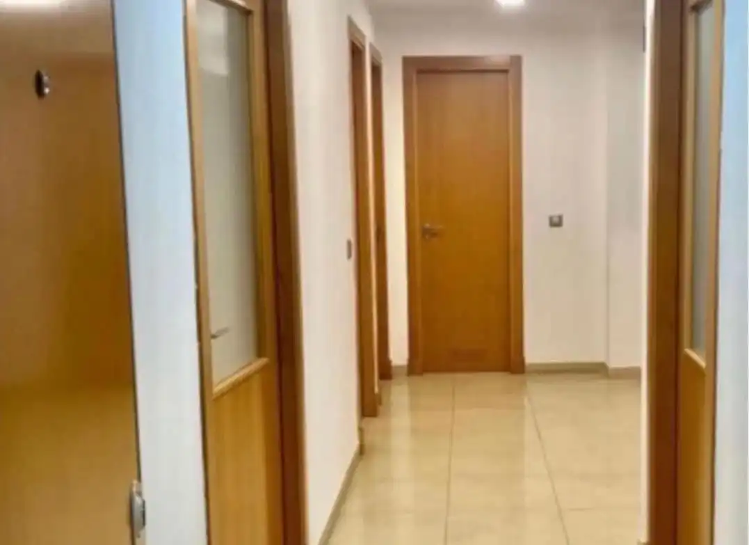 Wohnung zum Verkauf in Roquetas de Mar mit Klimaanlage, Heizung und Terrasse