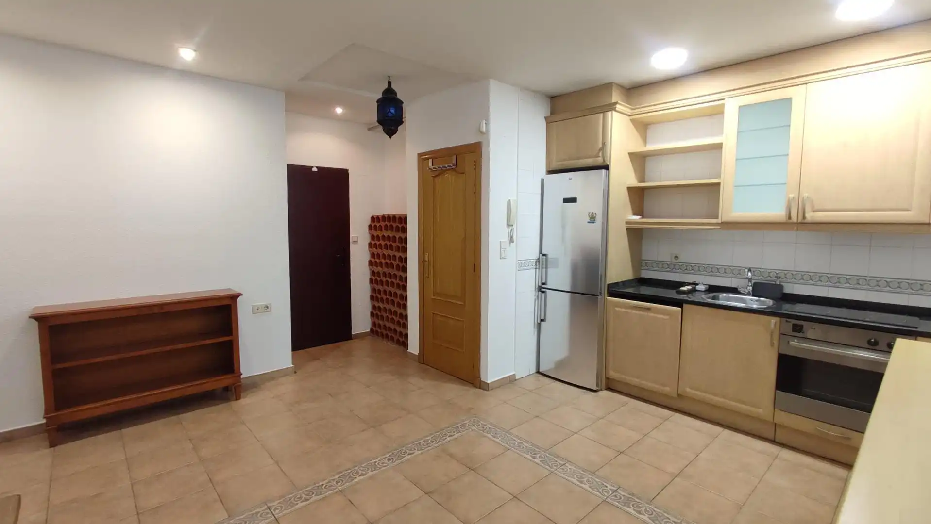 Cocina de Casa adosada de alquiler en Zaragoza con Aire acondicionado, Calefacción y Jardín privado