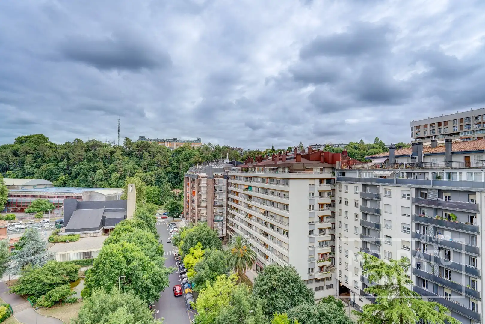 Außenansicht von Wohnungen zum Verkauf in Donostia - San Sebastián  mit Heizung und Terrasse