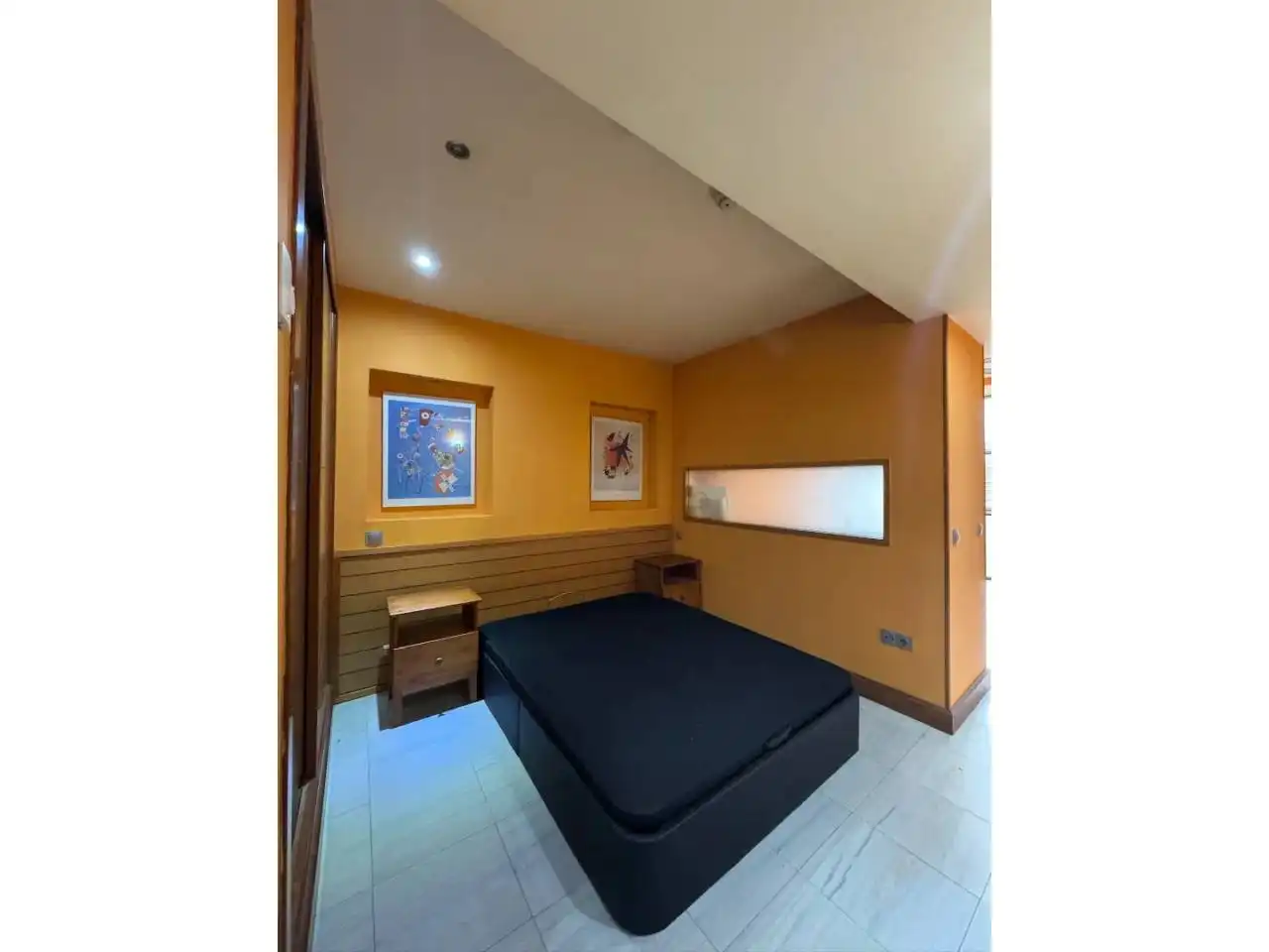 Habitación de Estudio en venta en Barcelona con Aire acondicionado, Amueblado y Alarma