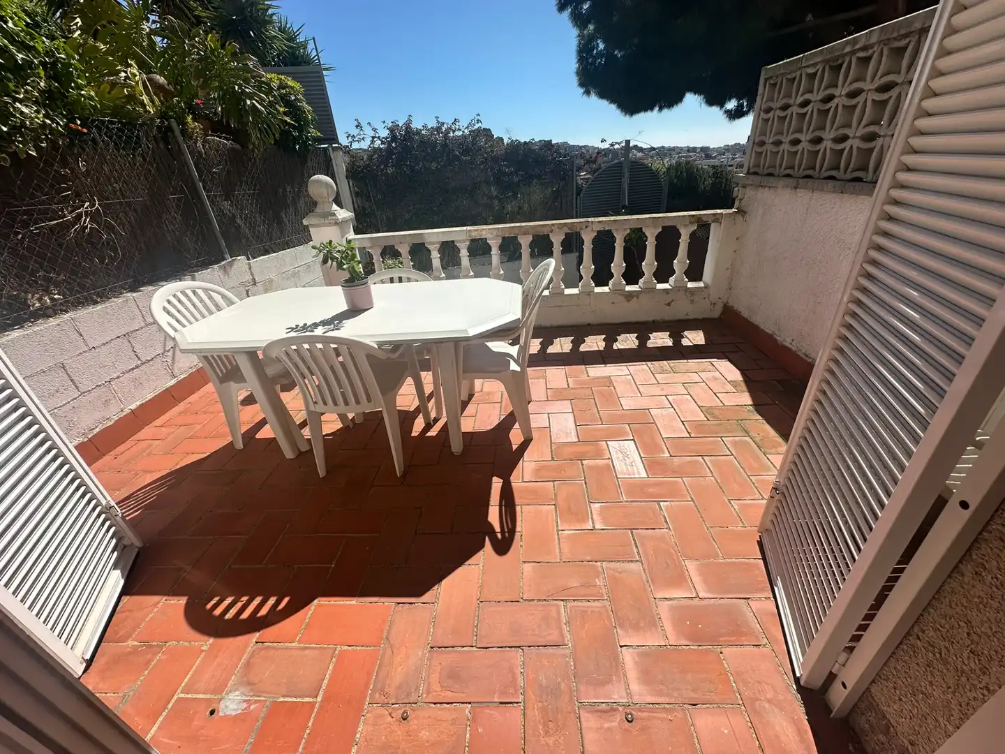 Terraza de Casa adosada en venta en Santa Coloma de Gramenet con Terraza y Balcón
