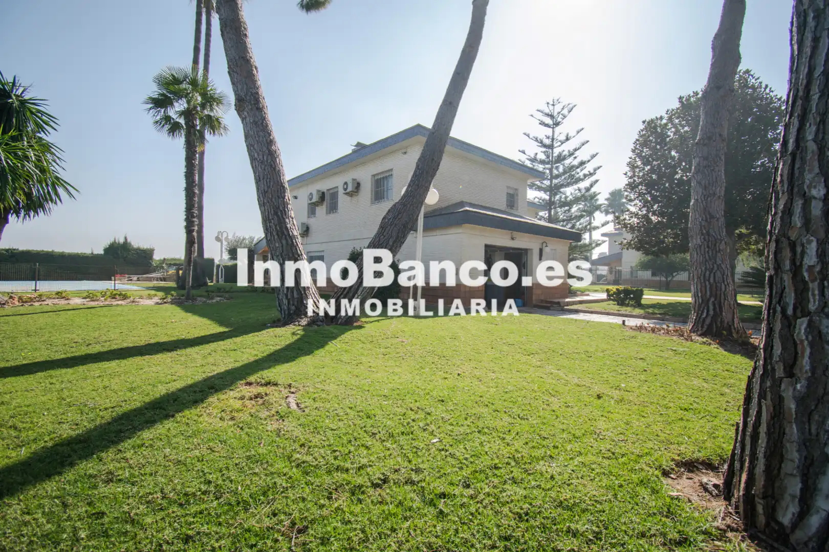 Vista exterior de Casa o chalet en venta en Chiva con Aire acondicionado, Calefacción y Jardín privado