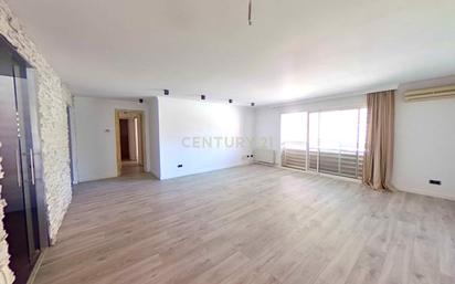 Living room of House or chalet for sale in Granollers  with Air Conditioner