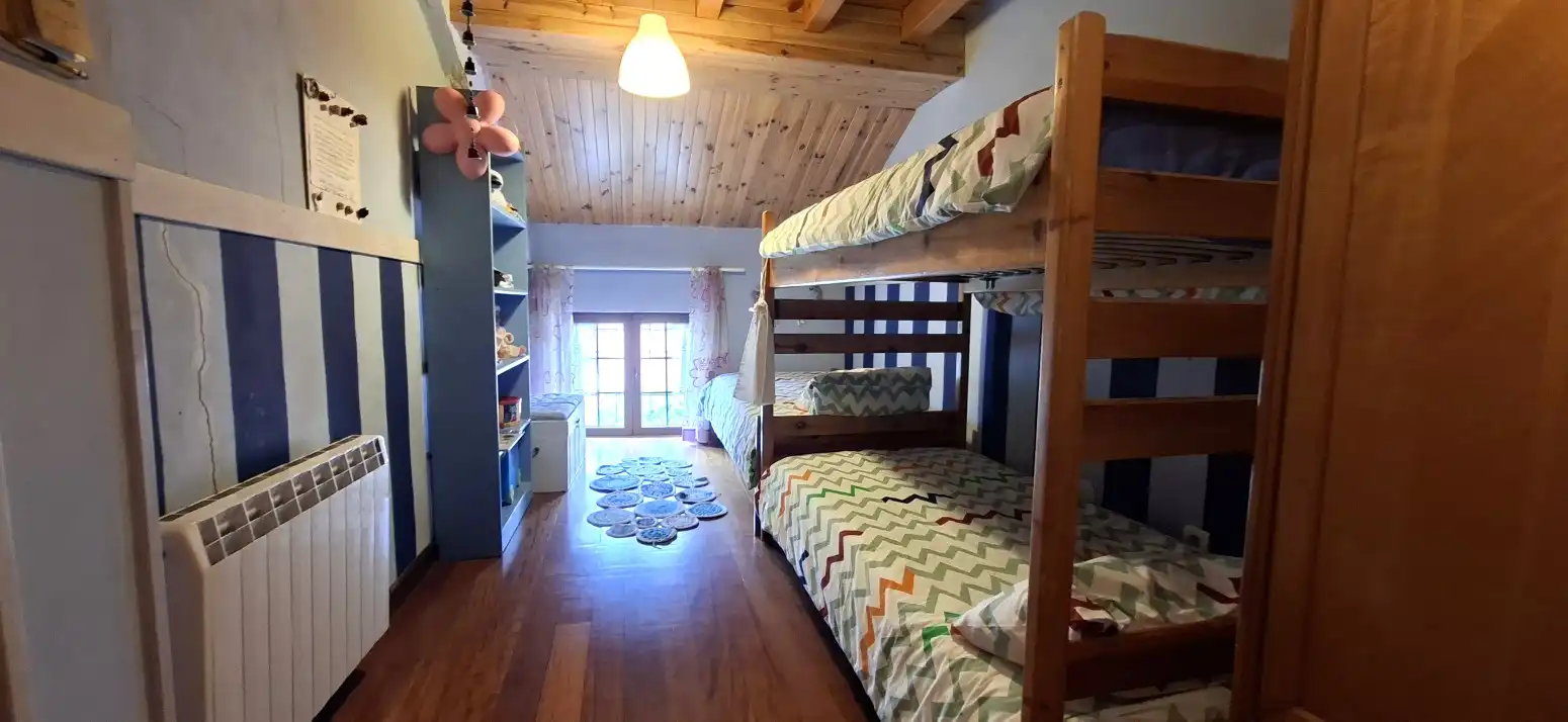 Dormitori de Àtic en venda en Cabezón de la Sal amb Calefacció i Parquet