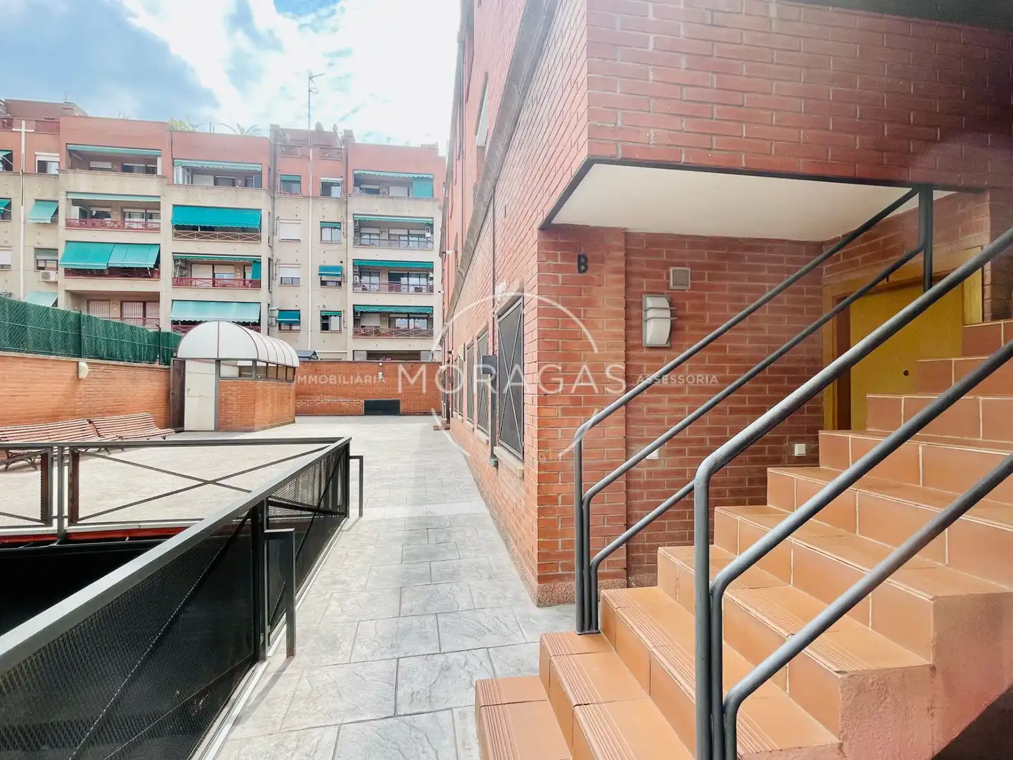 Vista exterior de Dúplex en venta en Granollers con Aire acondicionado, Calefacción y Terraza