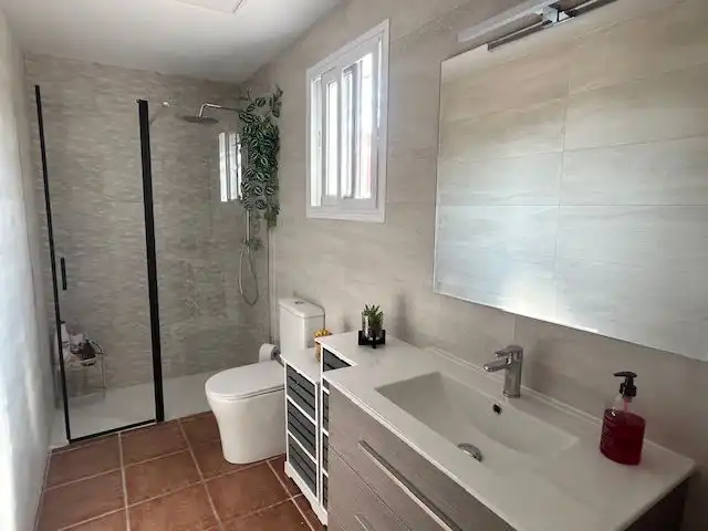 Bathroom of Houses for rent in Castellón de la Plana / Castelló de la Plana  with Terrace