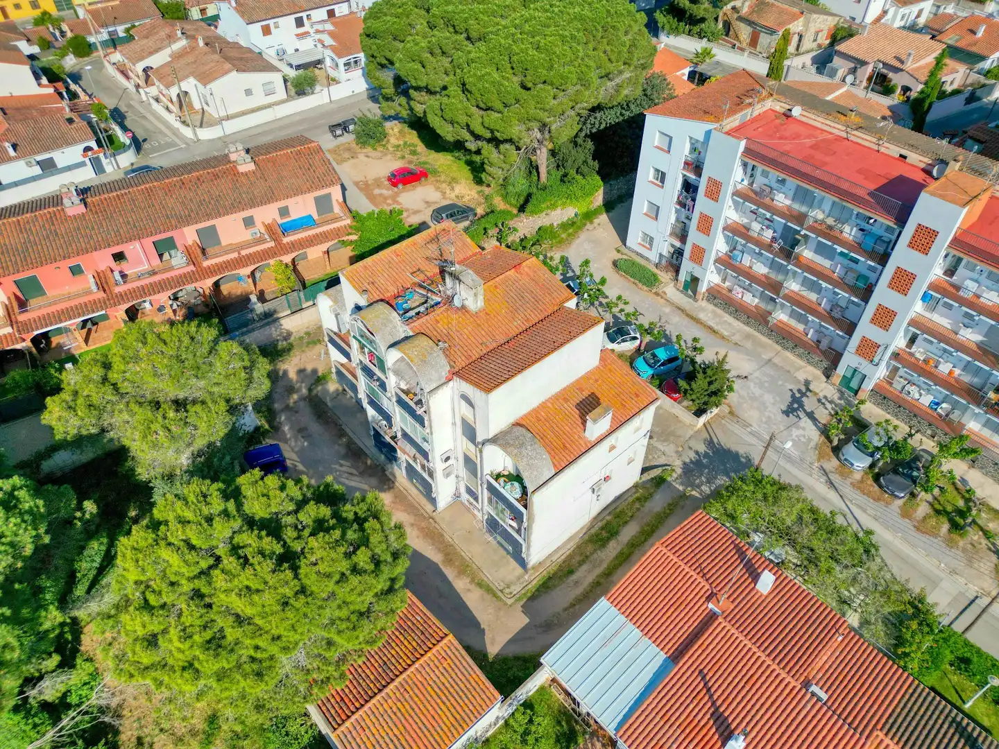 Vista exterior de Apartamento en venta en L'Escala con Aire acondicionado, Terraza y Amueblado