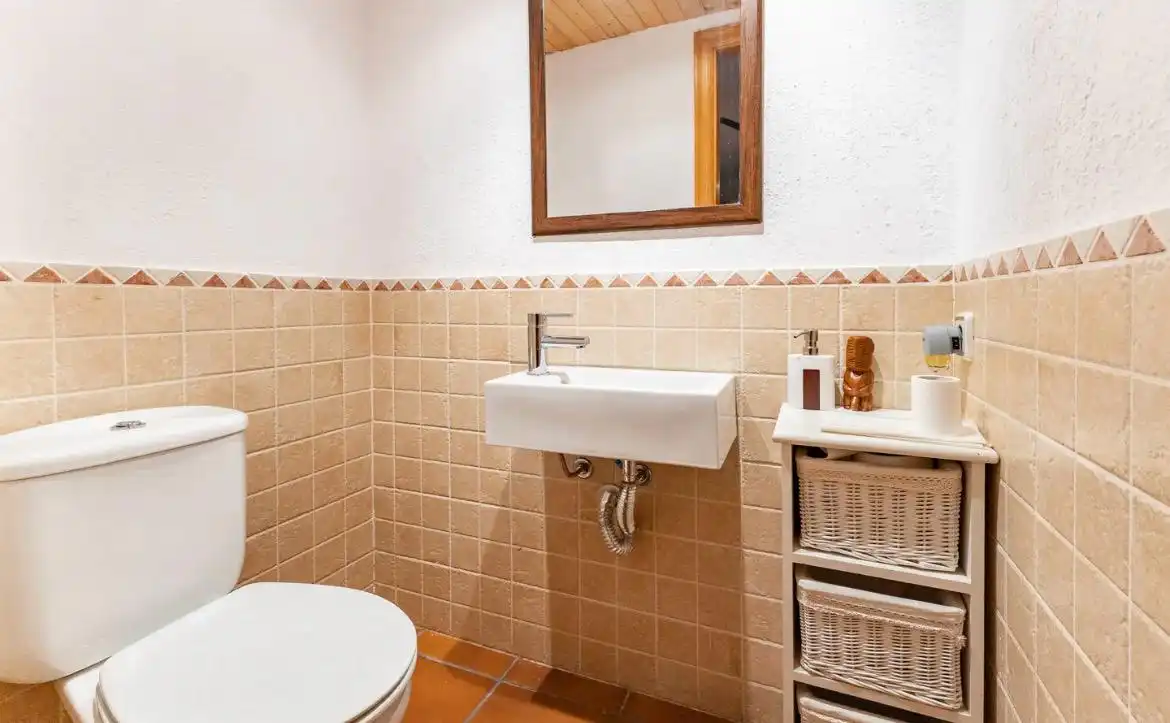Bathroom of Houses for sale in Sant Andreu de Llavaneres  with Air Conditioner, Heating and Private garden