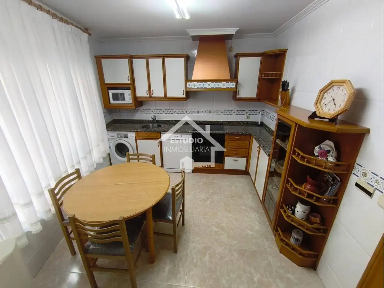 Cuina de Casa o xalet en venda en Lodosa amb Aire condicionat, Calefacció i Parquet